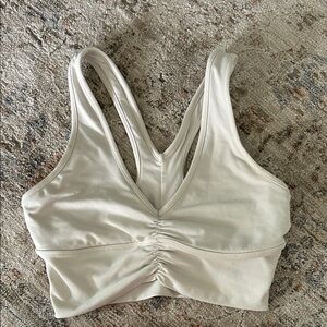 ALO Yoga Cream Crop Top